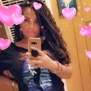 Meet your Posher, Brianne